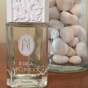 Jessica McClintock Eau de Parfum